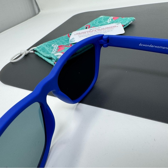 Goodr Marvel DC LTd. Ed. Wonder Woman Sunglasses Wonder Woman Run Wonder woman - Picture 5 of 10